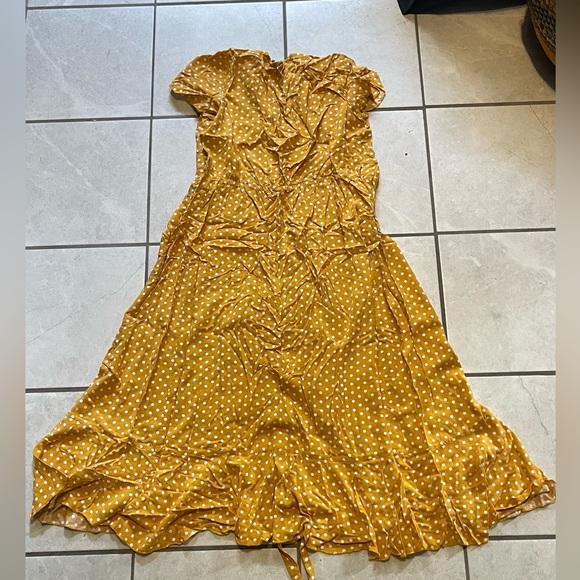 Yellow Wrap Dress - Wmns Lrg - Picture 2 of 2